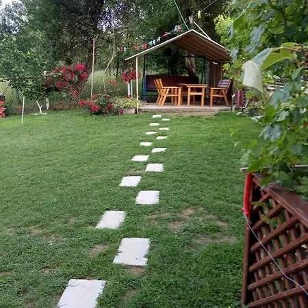 Guest house Mali Raj *